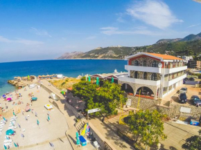  David apartments and rooms  Добра Вода